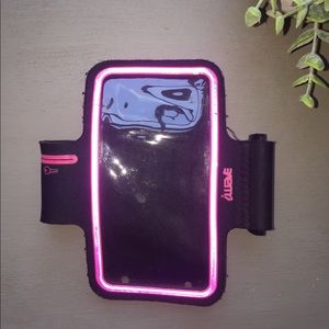 Workout phone holder